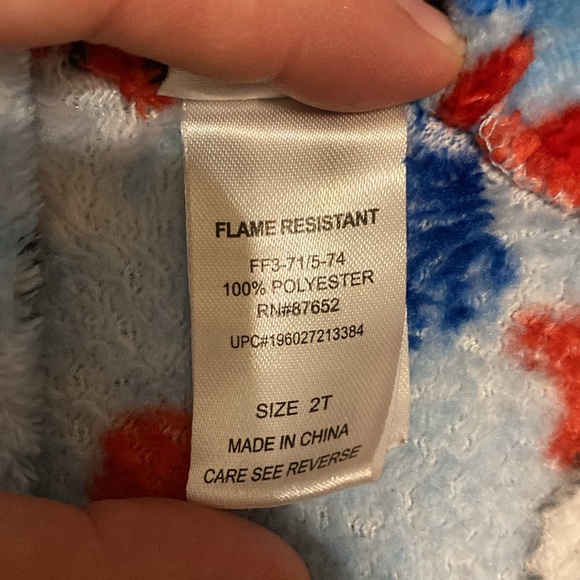 Spider-Man Robe 2T - Picture 3 of 4